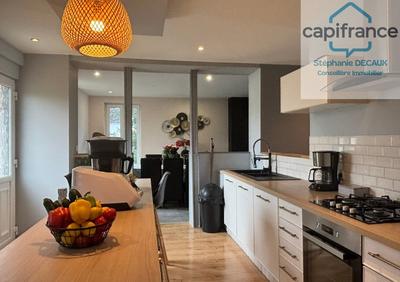 Maison bourgeoise - 127 m² - 8 pièces