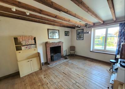 Maison ancienne - 219 m² - 8 pièces