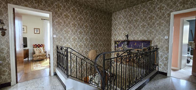 Maison - 179 m² - 8 pièces