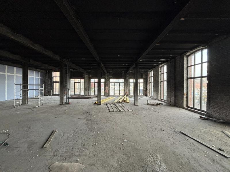 Local commercial - 304 m²