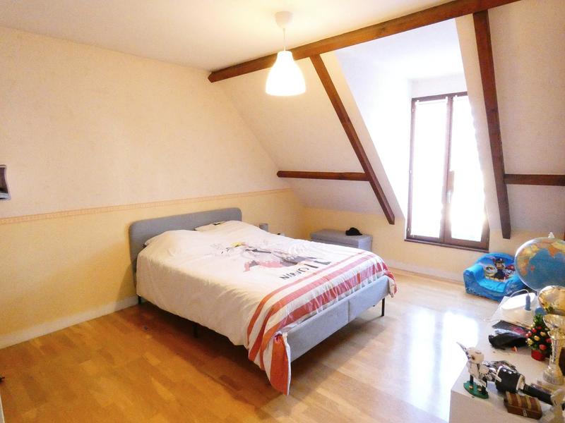 Maison - 165 m² - 7 pièces