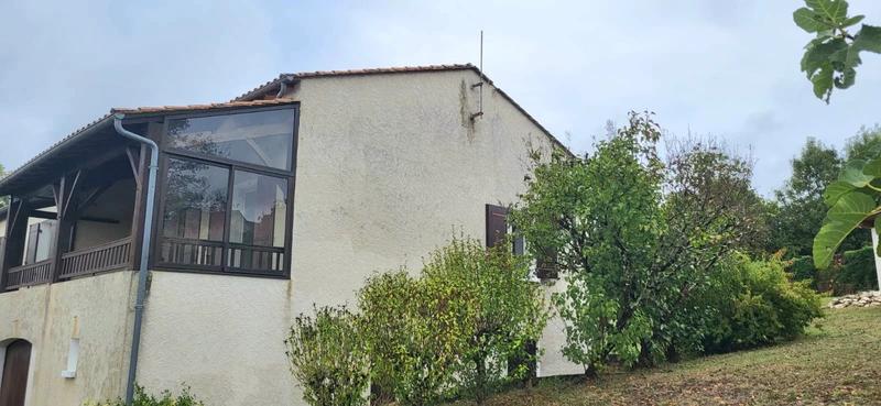 Maison - 148 m² - 7 pièces