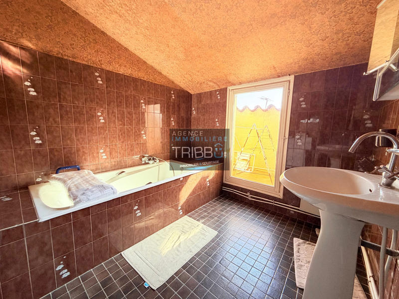 Villa - 111 m² - 5 pièces