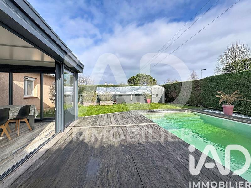 Maison - 145 m² - 6 pièces