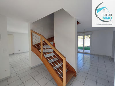 Maison - 140 m² - 6 pièces