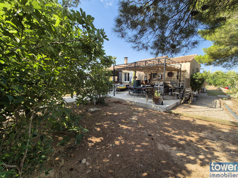 Maison - 180 m² - 7 pièces