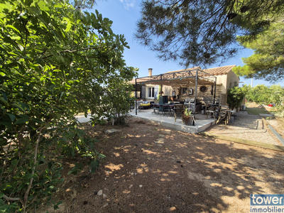 Maison - 180 m² - 7 pièces