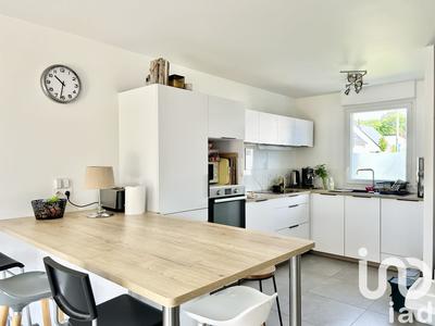 Maison - 96 m² - 5 pièces