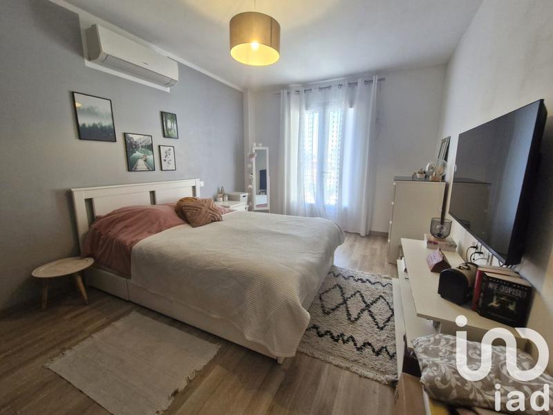 Maison - 233 m² - 6 pièces