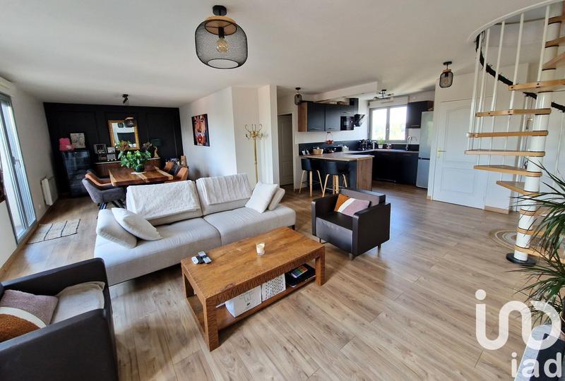 Duplex - 84 m² - 4 pièces