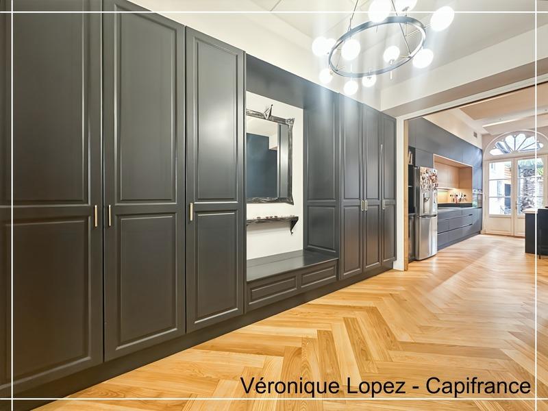 Maison bourgeoise - 266 m² - 7 pièces