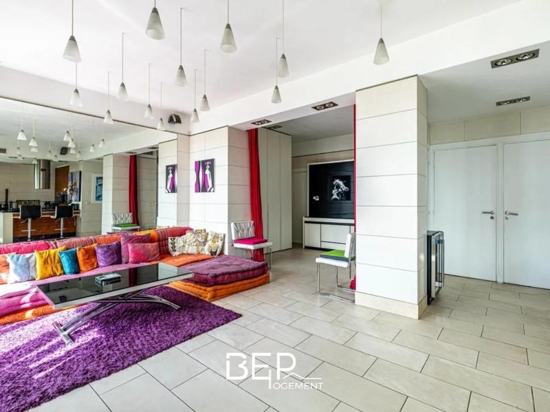 Appartement - 57 m² - 1 pièce