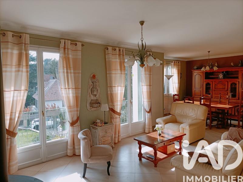 Maison - 140 m² - 7 pièces
