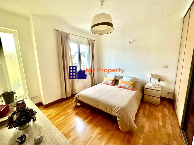 Villa - 140 m² - 6 pièces