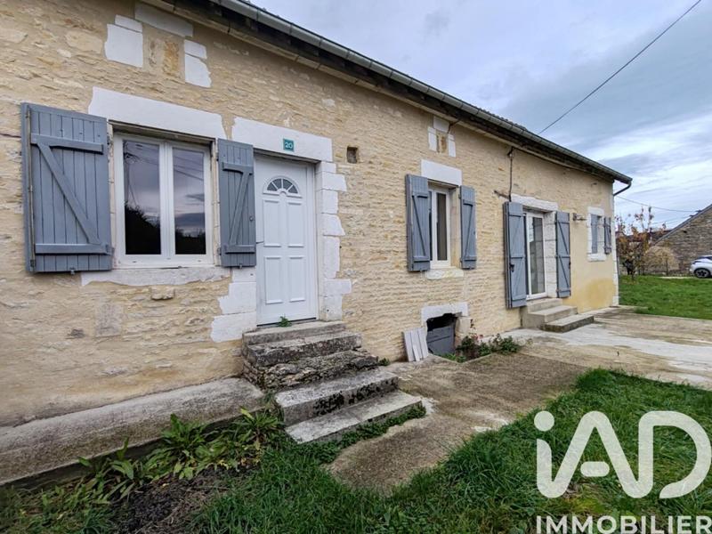 Maison de village - 120 m² - 3 pièces