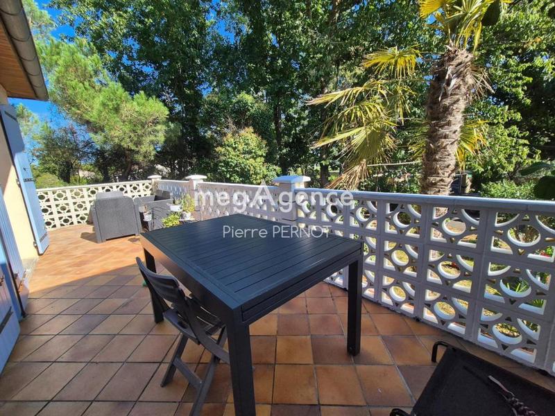 Maison traditionnelle - 134 m² - 5 pièces