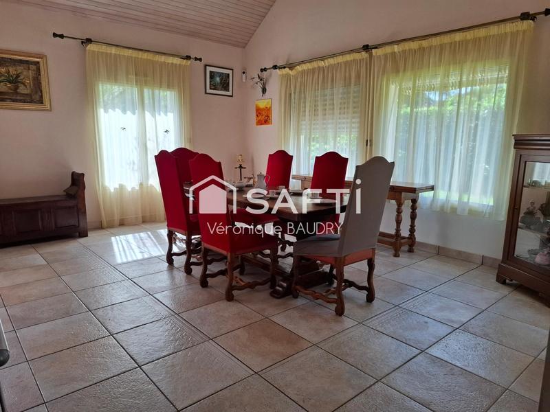 Maison - 160 m² - 6 pièces