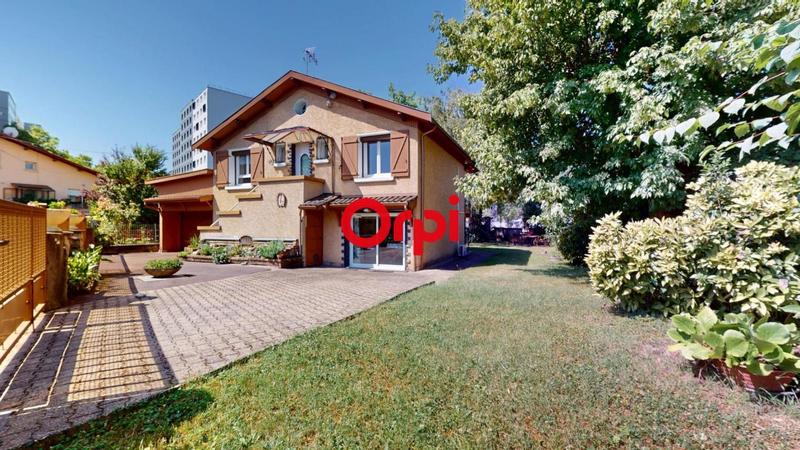 Maison - 107 m² - 5 pièces