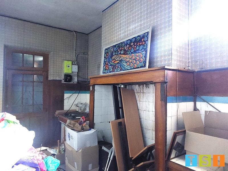 Maison - 210 m² - 6 pièces