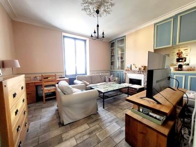 Appartement - 106 m² - 4 pièces