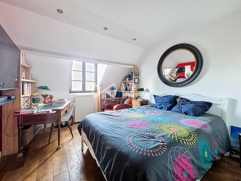 Maison - 140 m² - 6 pièces