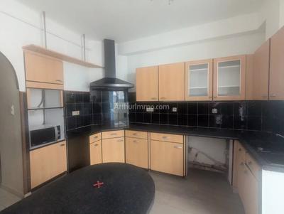 Appartement - 88 m² - 3 pièces