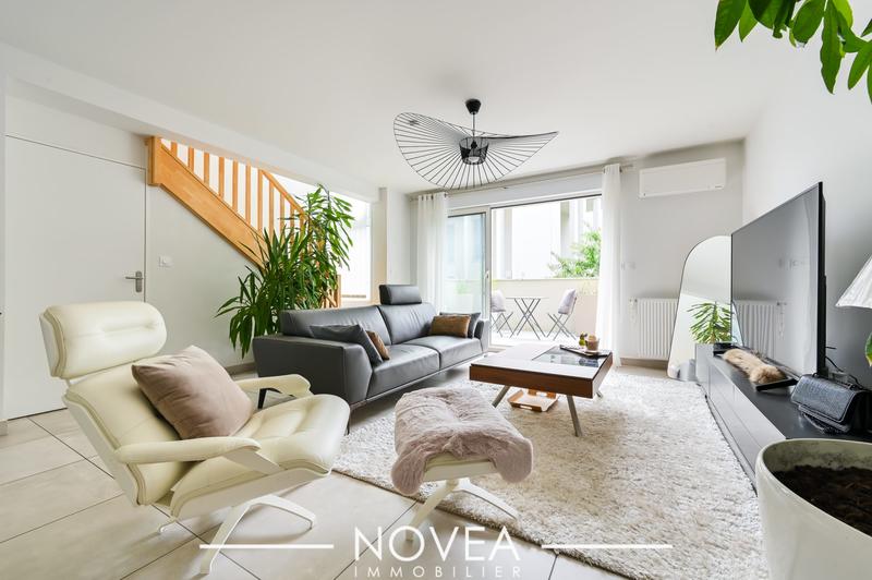 Appartement - 95 m² - 4 pièces