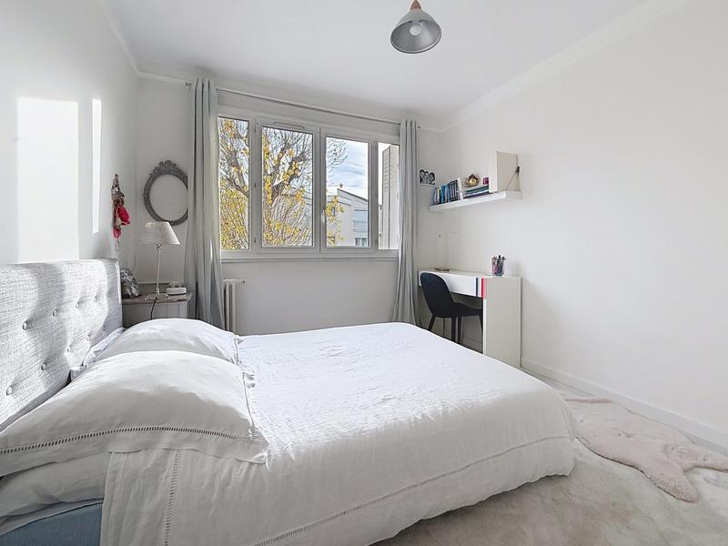 Appartement - 87 m² - 5 pièces