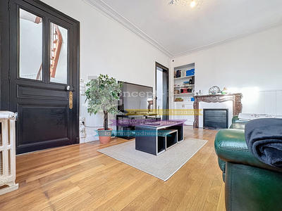 Maison - 111 m² - 6 pièces