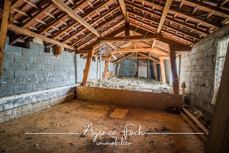 Maison - 202 m² - 5 pièces