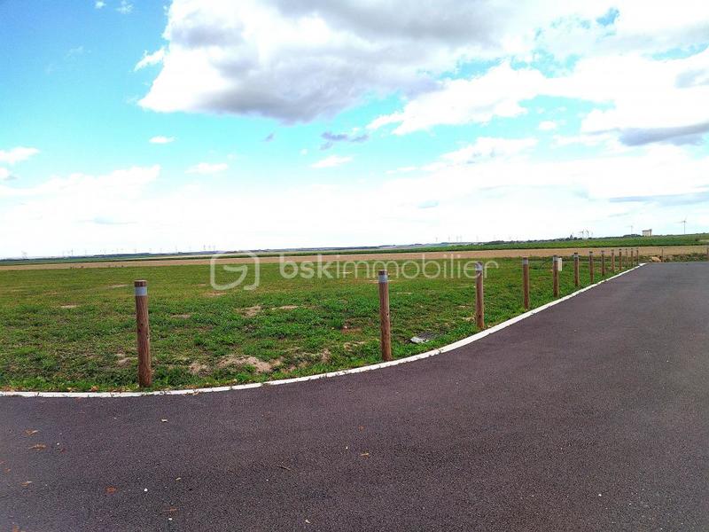 Terrain constructible - 653 m²