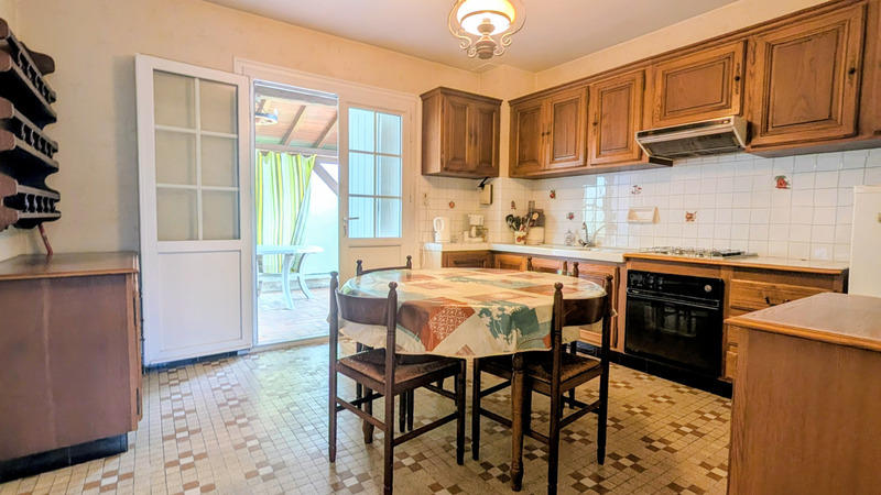 Maison - 110 m² - 6 pièces