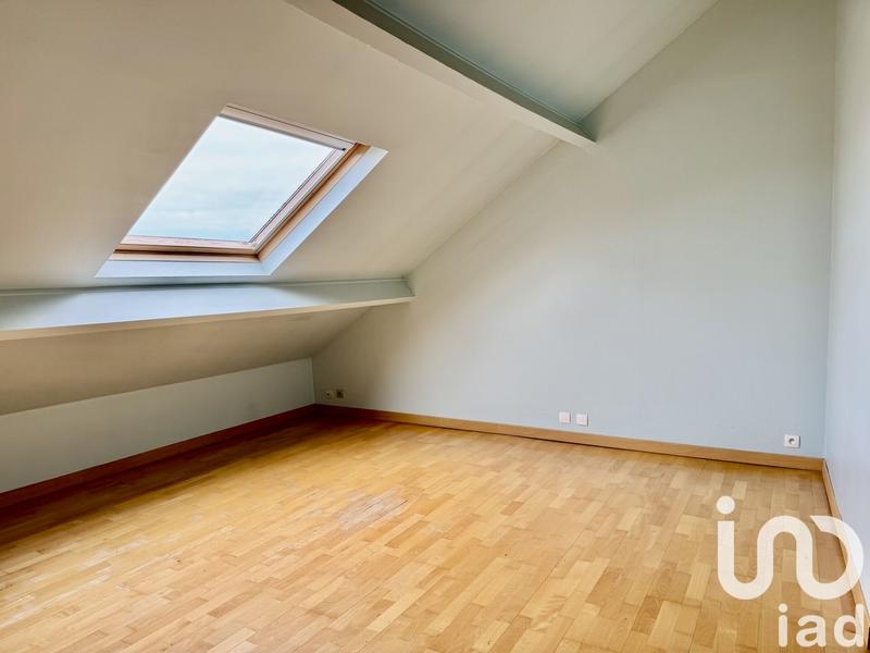 Maison - 200 m² - 7 pièces