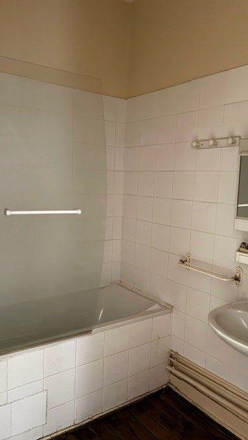 Appartement - 96 m² - 6 pièces
