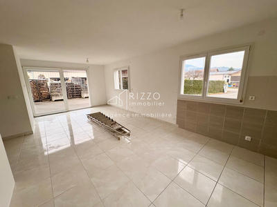 Maison - 160 m² - 8 pièces