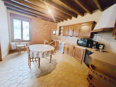Maison - 135 m² - 8 pièces