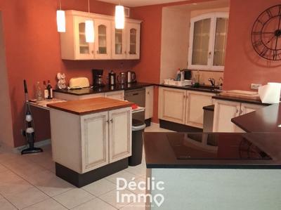 Longère - 280 m² - 11 pièces