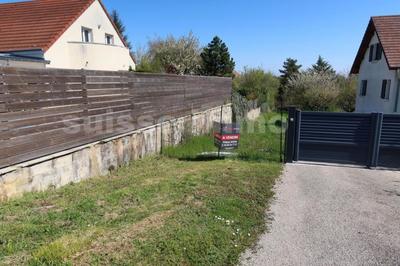 Terrain constructible - 1 000 m²