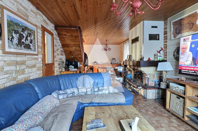 Maison - 107 m² - 6 pièces