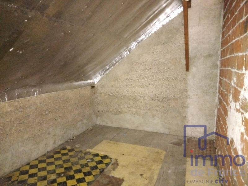 Maison - 70 m² - 5 pièces