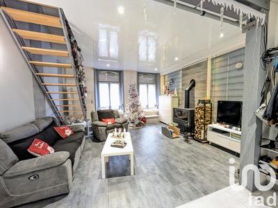 Maison - 104 m² - 5 pièces