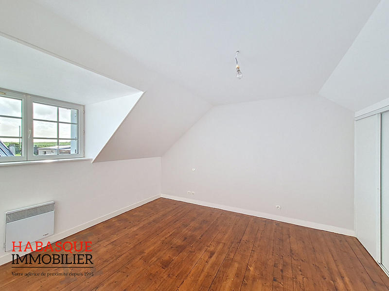 Maison - 79 m² - 5 pièces