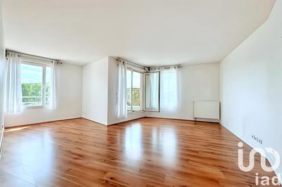 Appartement - 99 m² - 5 pièces