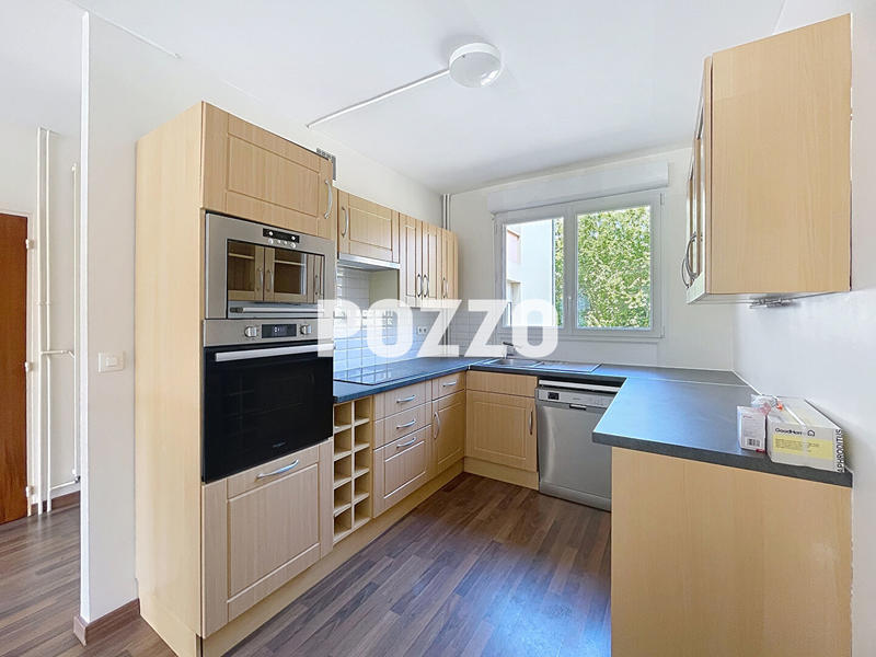 Appartement - 72 m² - 3 pièces