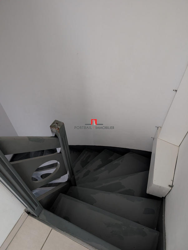 Maison - 91 m² - 5 pièces