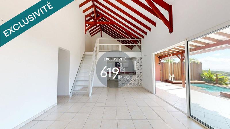Maison - 140 m² - 5 pièces