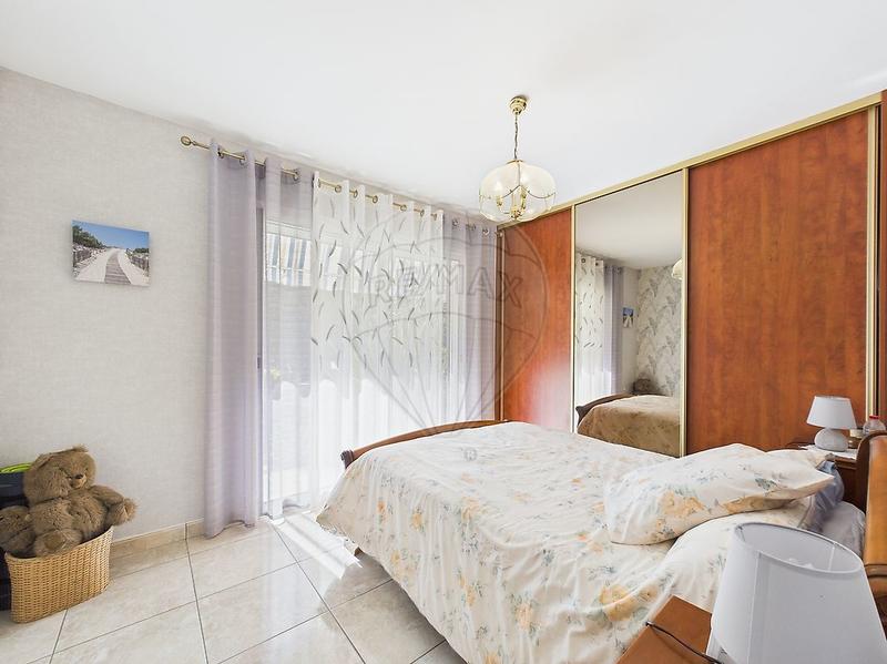 Maison - 143 m² - 4 pièces