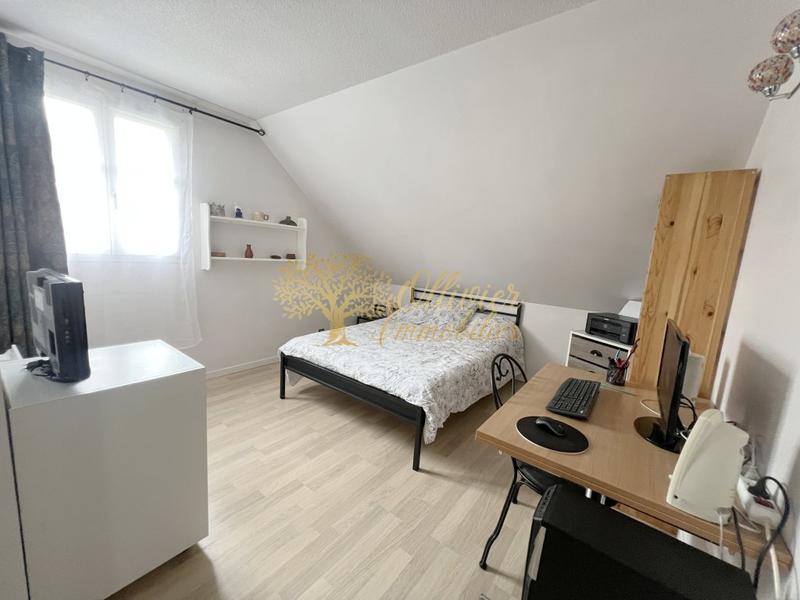 Pavillon - 101 m² - 5 pièces