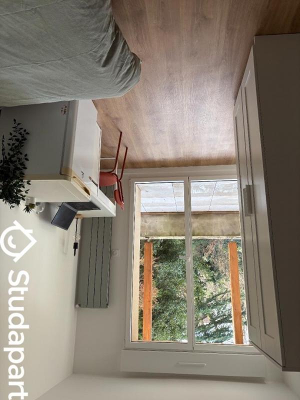 Chambre - 13 m² - 1 pièce