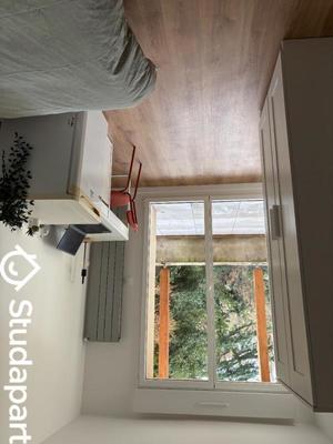 Chambre - 13 m² - 1 pièce